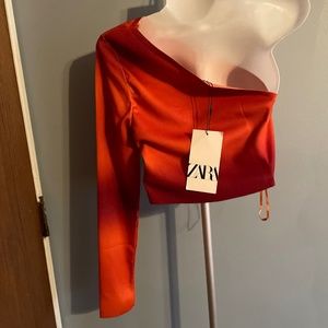 NWT ZARA ONE SHOULDER TOP SZ SMALL